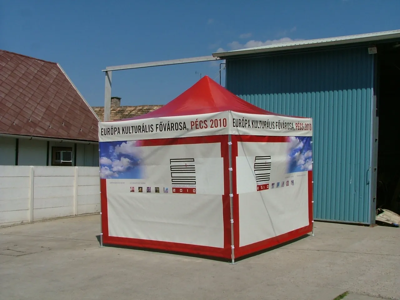 Roll-up és display – UVPrint saját referencia 1